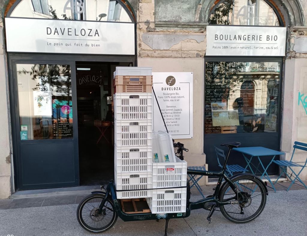 Livraison en velo-cargo pour boulangerie Daveloza, Montpellier